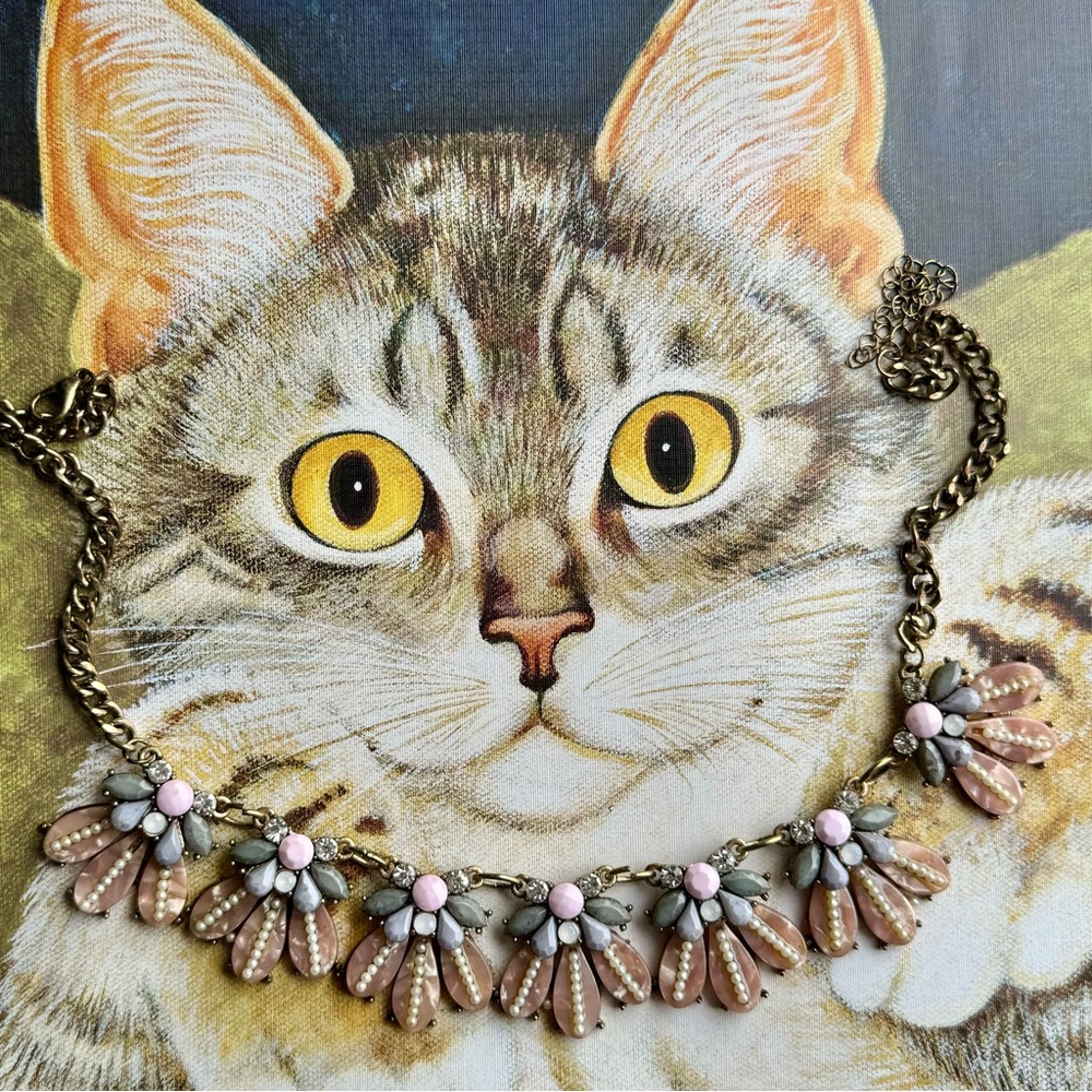 Floral statement necklace